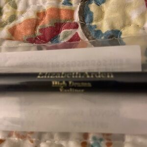 Elizabeth Arden High Drama Black Eyeliner with smudger end